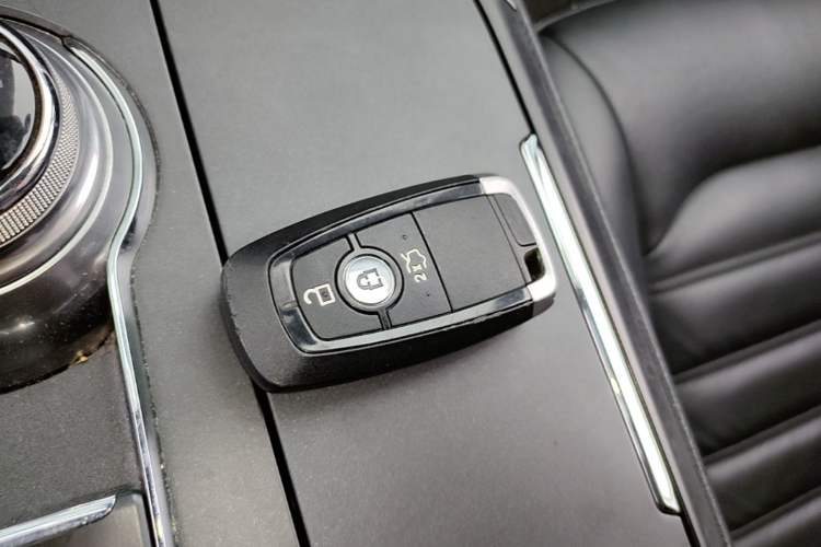 Used Ford Mondeo 2017 EcoBoost 180 Stylish Model Vehicle Key
