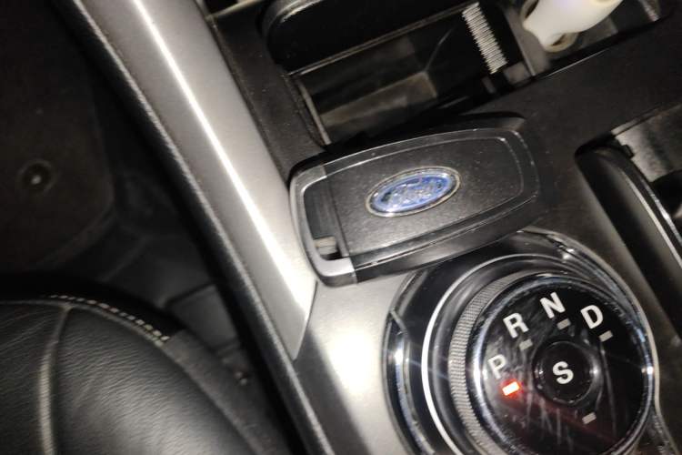 Used Ford Mondeo 2017 EcoBoost 180 Stylish Model Vehicle Key