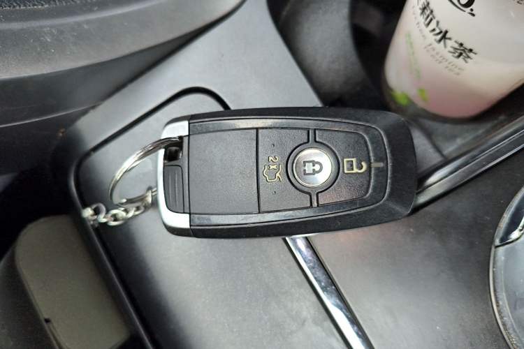 Used Ford Mondeo 2017 EcoBoost 180 Stylish Model Vehicle Key