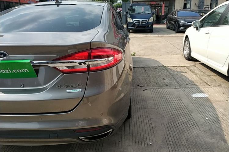 Used Ford Mondeo 2017 EcoBoost 180 Stylish Model Right Rear Taillight