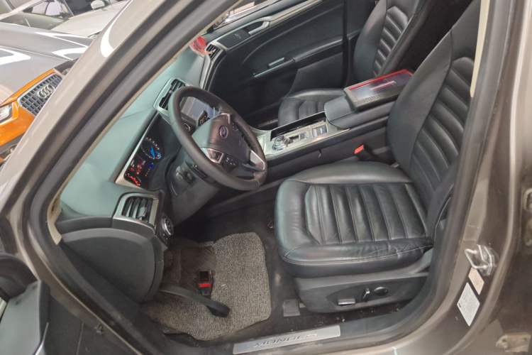 Used Ford Mondeo 2017 EcoBoost 180 Stylish Model Left Front Seat