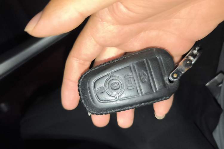 Used Ford Mondeo 2017 Facelifted EcoBoost 200 Luxury Version Vehicle Key