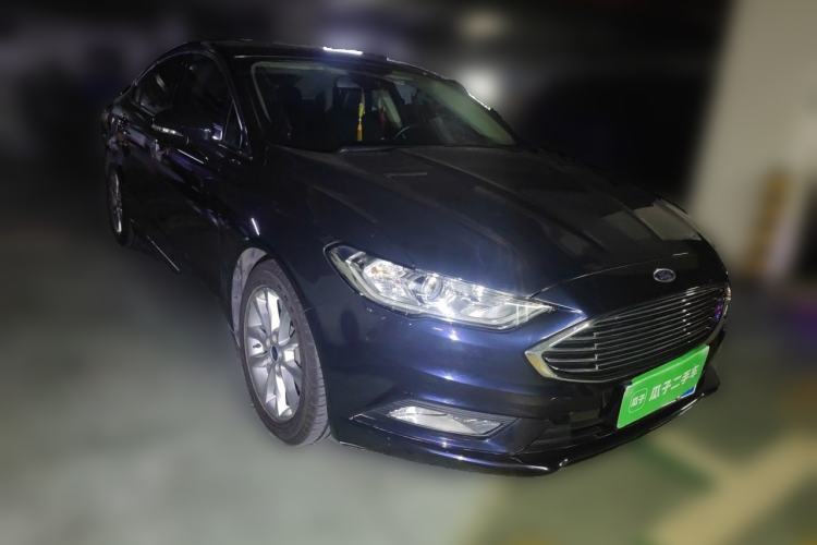 Used Ford Mondeo 2017 EcoBoost 180 Stylish Model Front Right 45 Deg