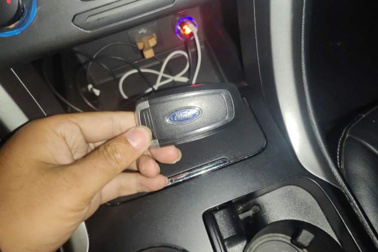 Used Ford Mondeo 2017 EcoBoost 180 Stylish Model Vehicle Key