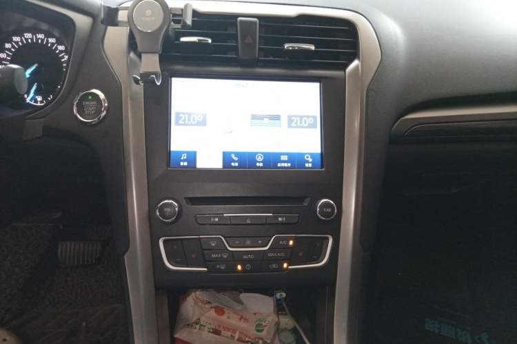 Used Ford Mondeo 2017 Facelifted EcoBoost 180 Fashion Edition Audio And AC Panel