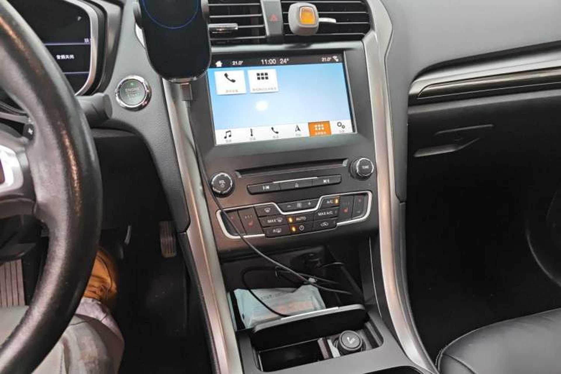 Used Ford Mondeo 2017 EcoBoost 180 Luxury Model Audio And AC Panel