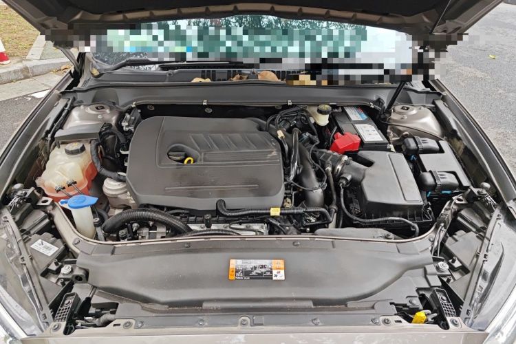 Used Ford Mondeo 2017 EcoBoost 180 Luxury Model Engine Bay