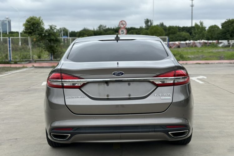 Used Ford Mondeo 2017 EcoBoost 200 Stylish Model Exterior 4
