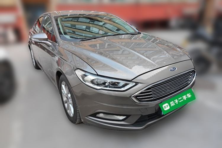 Used Ford Mondeo 2017 EcoBoost 180 Stylish Model Front Right 45 Deg
