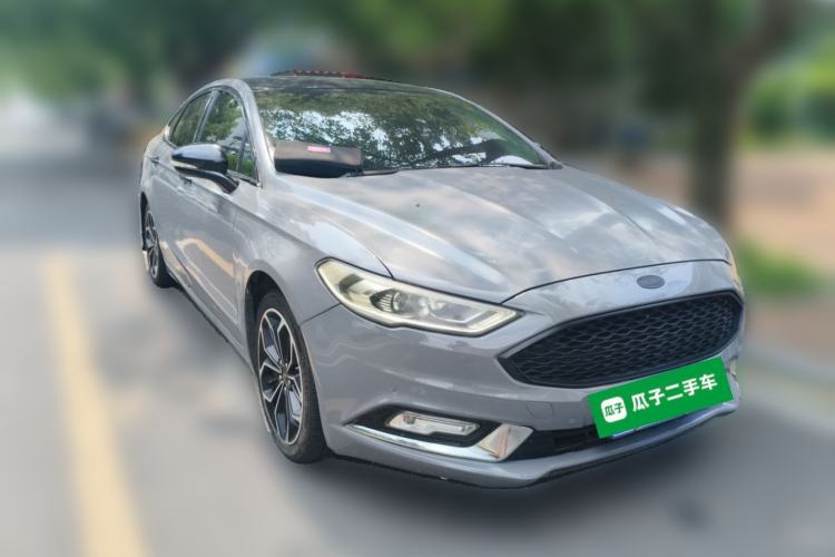 Used Ford Mondeo 2017 2.0L HEV Zhihao Model Front Right 45 Deg