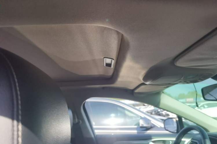 Used Ford Mondeo 2017 EcoBoost 200 Stylish Model Headliner