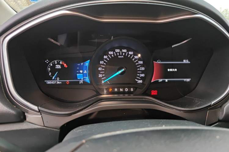 Used Ford Mondeo 2017 EcoBoost 180 Luxury Model Instrument Cluster