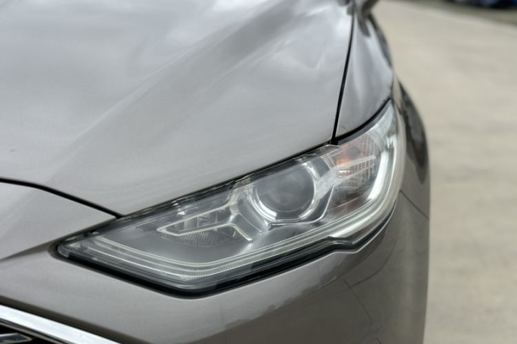 Used Ford Mondeo 2017 EcoBoost 200 Stylish Model Left Front Headlight