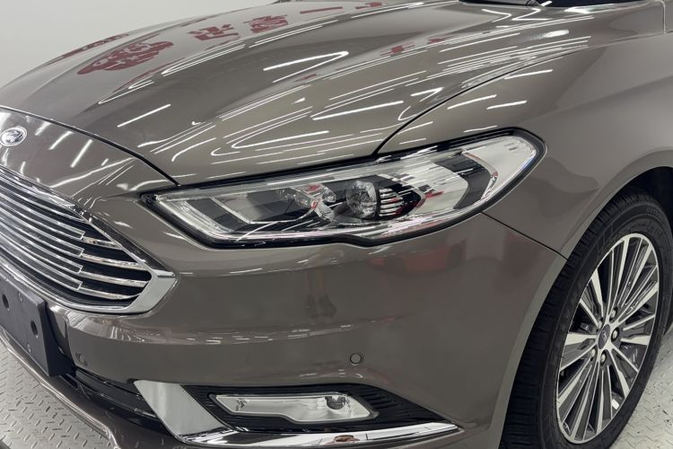 Used Ford Mondeo 2017 EcoBoost 180 Luxury Model Left Front Headlight