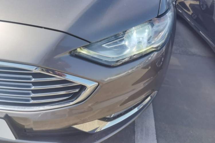 Used Ford Mondeo 2017 EcoBoost 200 Stylish Model Left Front Headlight