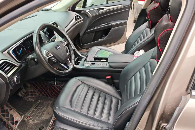 Used Ford Mondeo 2017 EcoBoost 180 Luxury Model Left Front Seat