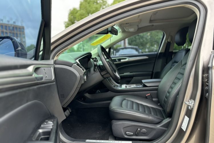 Used Ford Mondeo 2017 EcoBoost 200 Stylish Model Left Front Seat