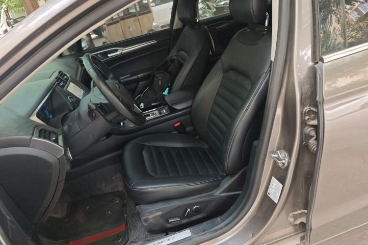 Used Ford Mondeo 2017 EcoBoost 180 Stylish Model Left Front Seat