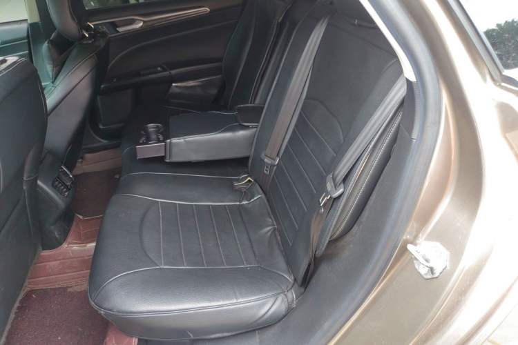 Used Ford Mondeo 2017 EcoBoost 200 Luxury Model Left Rear Seat
