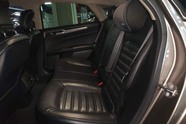 Used Ford Mondeo 2017 EcoBoost 200 Stylish Model Left Rear Seat