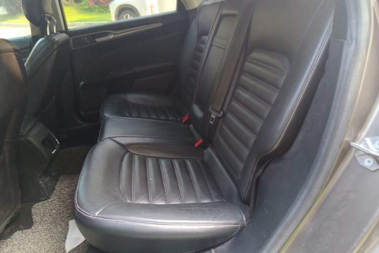 Used Ford Mondeo 2017 Facelifted EcoBoost 180 Fashion Edition Left Rear Seat