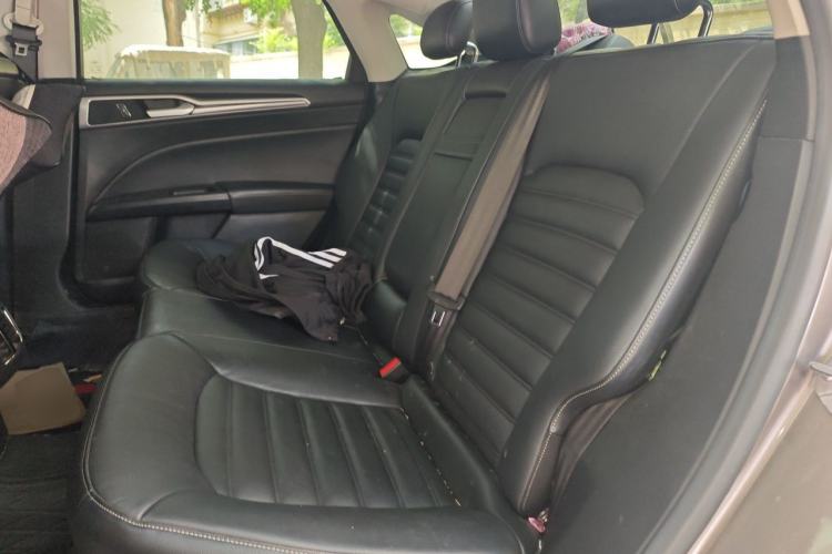 Used Ford Mondeo 2017 EcoBoost 180 Stylish Model Left Rear Seat