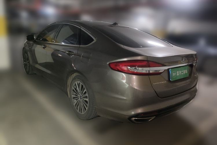 Used Ford Mondeo 2017 EcoBoost 200 Luxury Model Rear Left 45 Deg