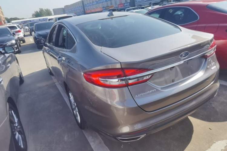 Used Ford Mondeo 2017 EcoBoost 200 Stylish Model Rear Left 45 Deg