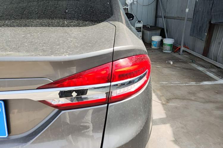 Used Ford Mondeo 2017 EcoBoost 180 Stylish Model Right Rear Taillight