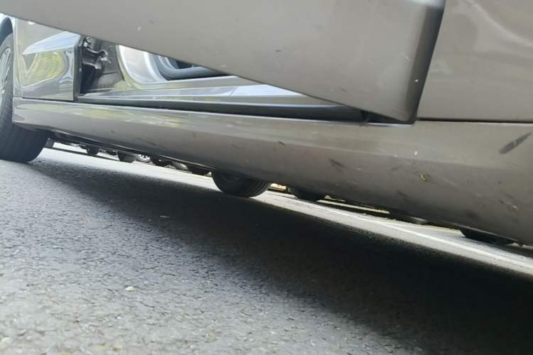 Used Ford Mondeo 2017 EcoBoost 200 Luxury Model Right Side Sill