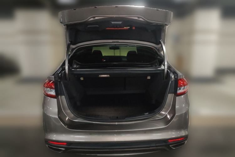 Used Ford Mondeo 2017 EcoBoost 200 Stylish Model Trunk