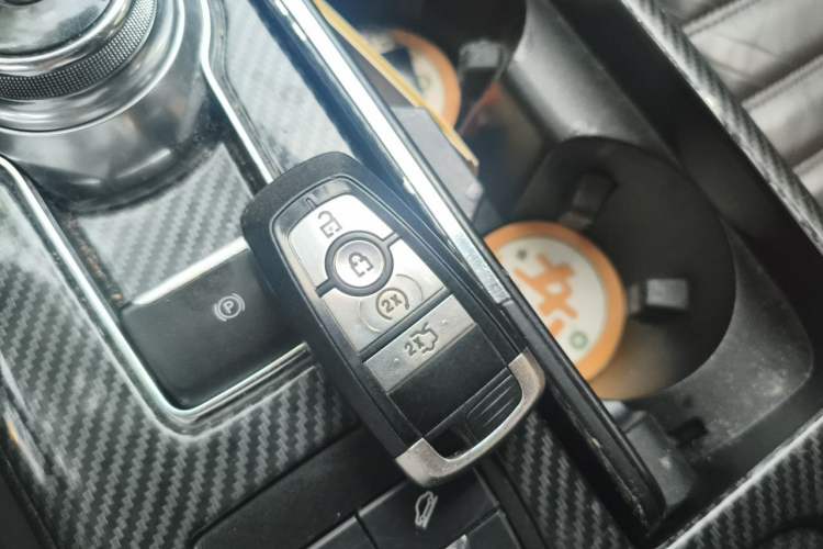 Used Ford Mondeo 2017 2.0L HEV Zhihao Model Vehicle Key