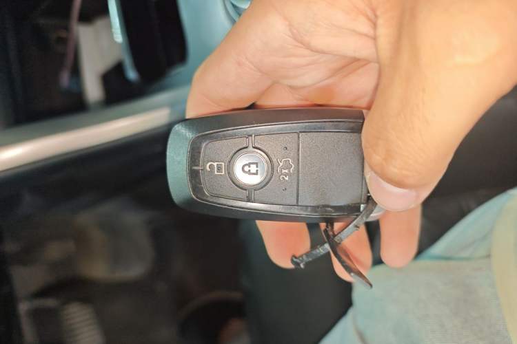 Used Ford Mondeo 2017 EcoBoost 180 Stylish Model Vehicle Key