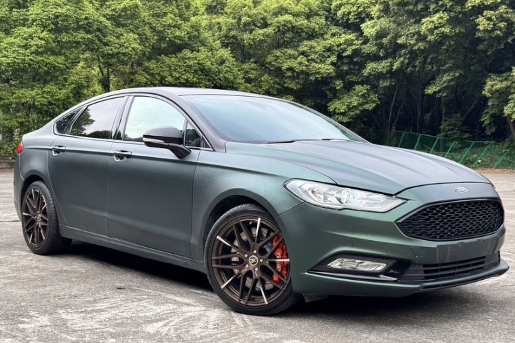 Used Ford Mondeo 2017 EcoBoost 180 Stylish Model Exterior 4
