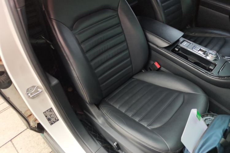 Used Ford Mondeo 2017 EcoBoost 180 Stylish Model Right Front Seat