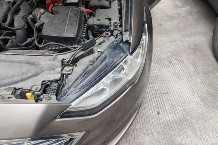 Used Ford Mondeo 2017 Facelifted EcoBoost 180 Fashion Edition Engine Bay Left