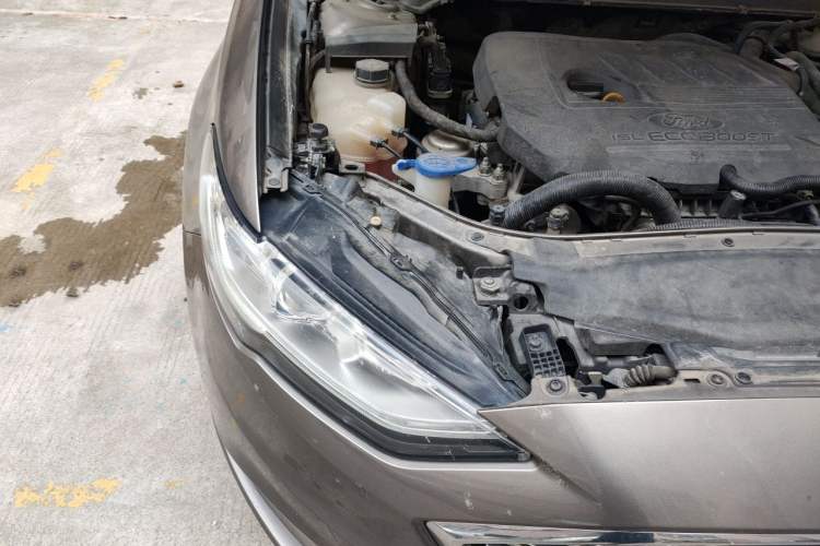 Used Ford Mondeo 2017 Facelifted EcoBoost 180 Fashion Edition Engine Bay Right