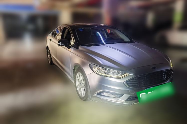 Used Ford Mondeo 2017 EcoBoost 180 Stylish Model Front Right 45 Deg