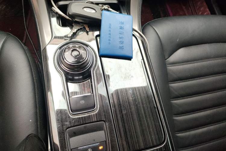 Used Ford Mondeo 2017 Facelifted EcoBoost 180 Fashion Edition Gear Lever