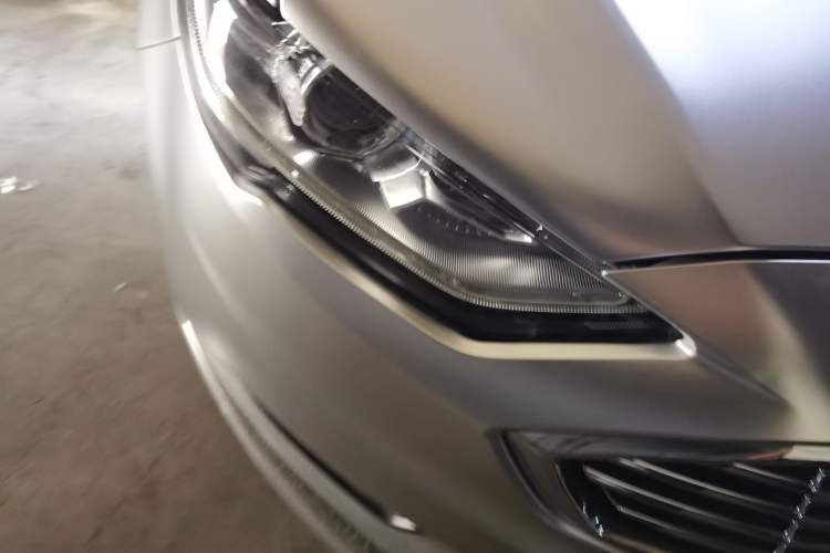 Used Ford Mondeo 2017 EcoBoost 180 Stylish Model Right Front Headlight