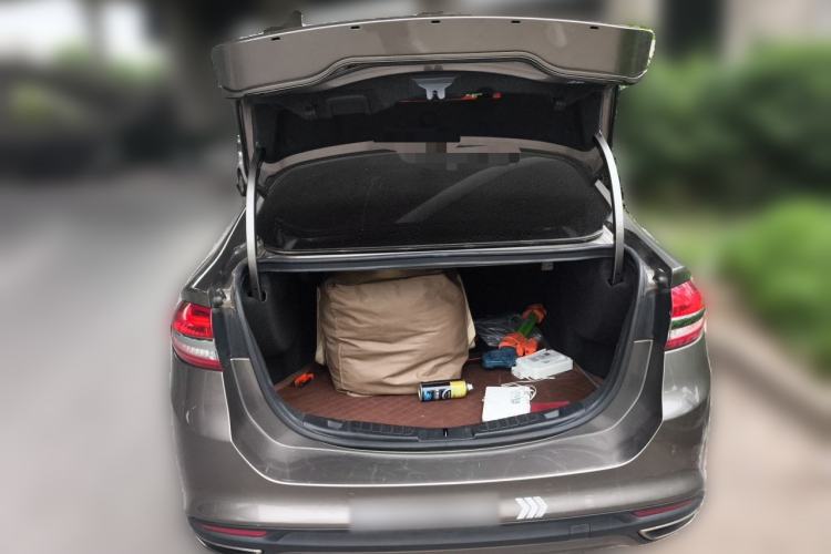 Used Ford Mondeo 2017 EcoBoost 180 Stylish Model Trunk