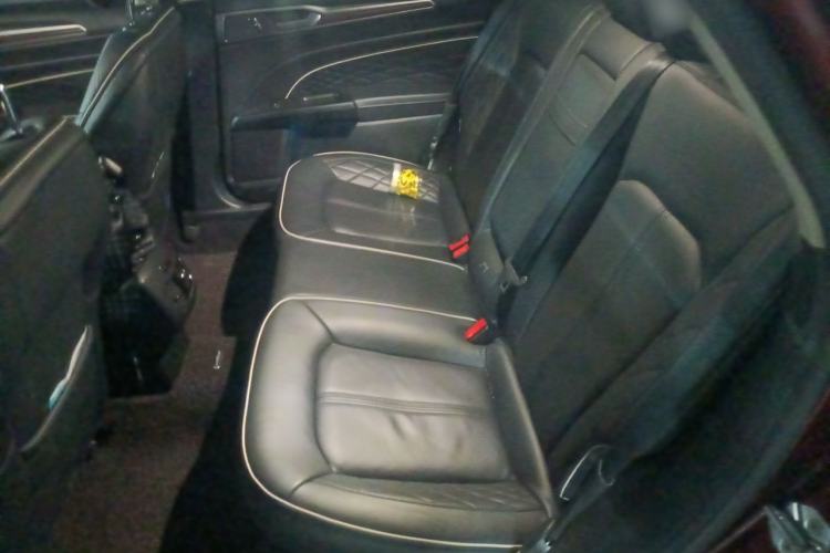 Used Ford Mondeo 2017 2.0L HEV ZhiZun Flagship Version Center Console