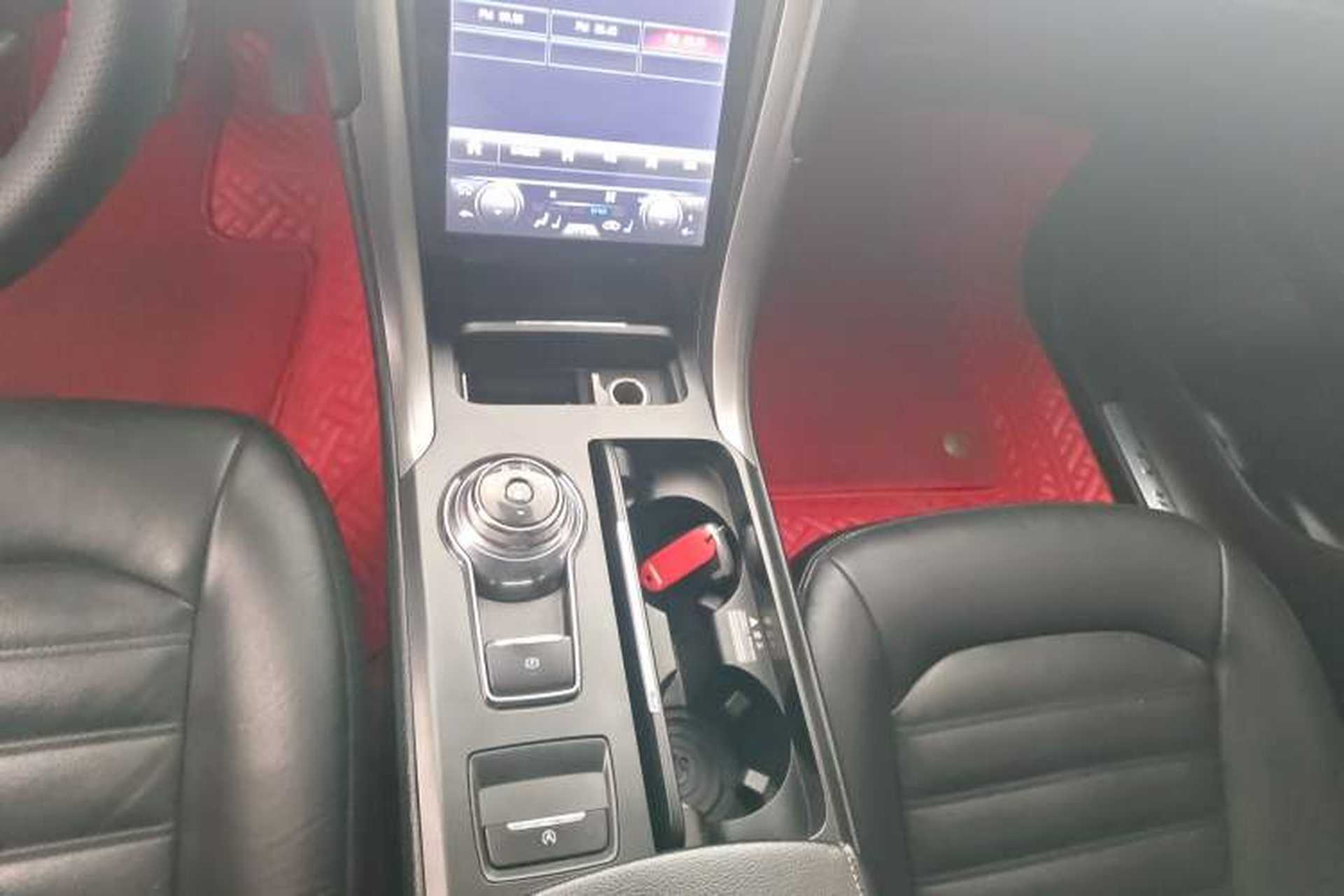Used Ford Mondeo 2017 EcoBoost 180 Stylish Model Gear Lever