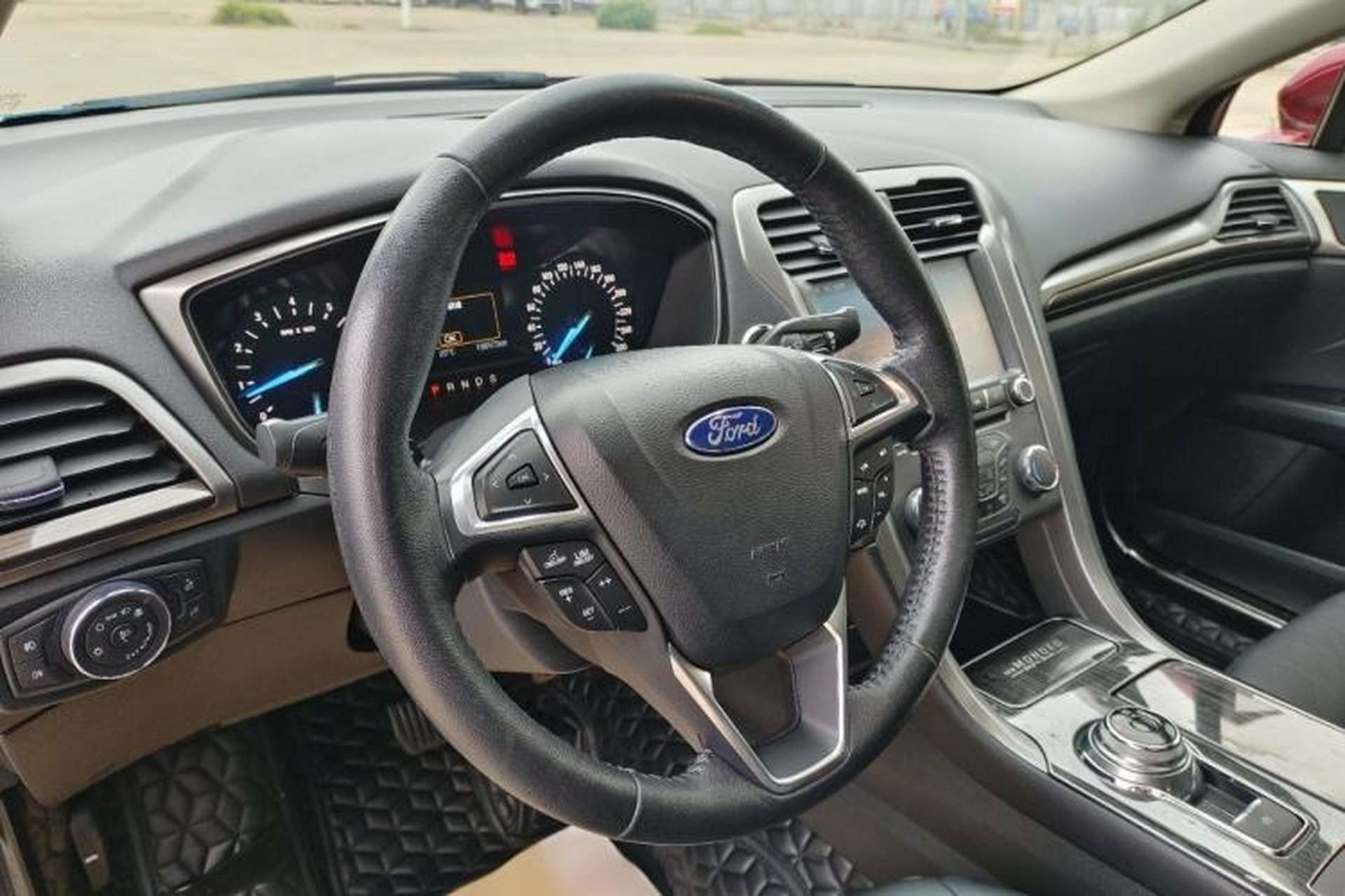 Used Ford Mondeo 2017 EcoBoost 200 Stylish Model Interior 4