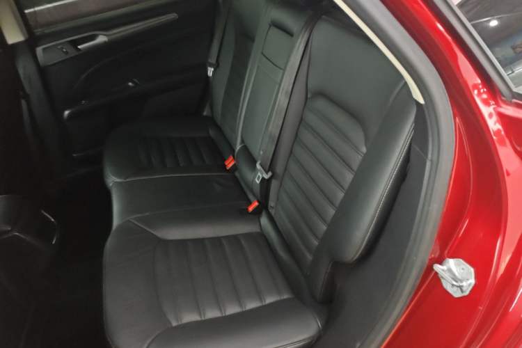 Used Ford Mondeo 2017 EcoBoost 180 Stylish Model Left Rear Seat