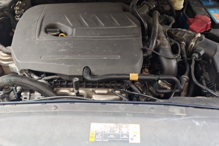 Used Ford Mondeo 2017 EcoBoost 180 Stylish Model Engine Bay