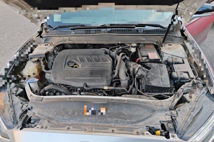 Used Ford Mondeo 2017 EcoBoost 180 Stylish Model Engine Bay