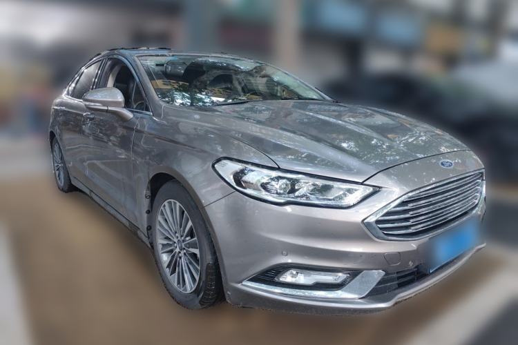 Used Ford Mondeo 2017 EcoBoost 180 Luxury Model Front Right 45 Deg
