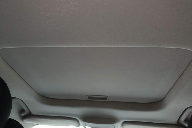 Used Ford Mondeo 2017 EcoBoost 200 Luxury Model Headliner