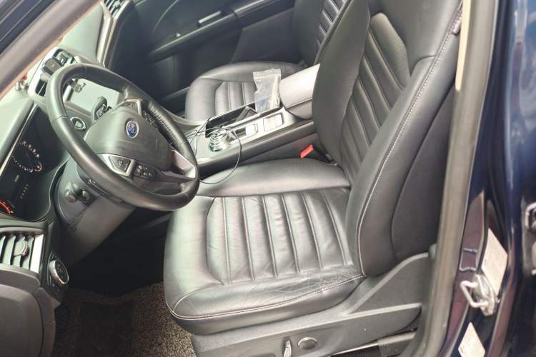 Used Ford Mondeo 2017 EcoBoost 180 Stylish Model Left Front Seat